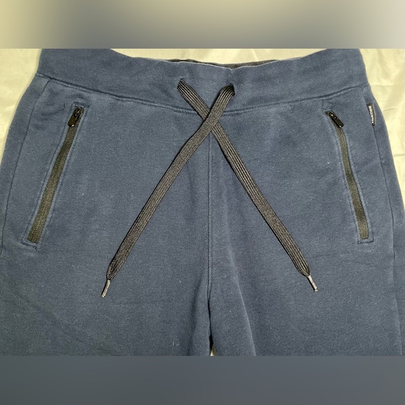 Hollister sweatpants - Picture 2 of 6